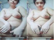 Cute Desi girl Fingering