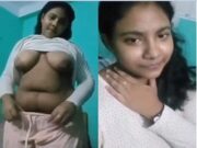 Cute Desi girl Shows Her Boobs and Pussy